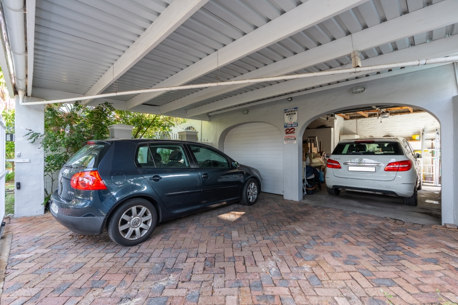 4 Bedroom Property for Sale in Edgemead Western Cape
